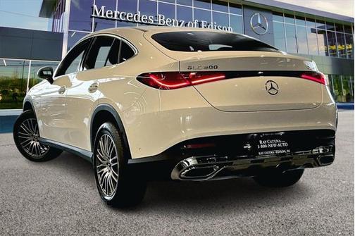 2025 Mercedes-Benz GLC 300 4MATIC Coupe