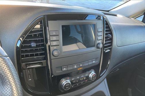 2023 Mercedes-Benz Metris Base