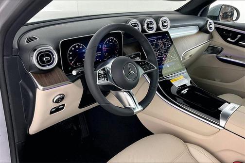 2026 Mercedes-Benz GLC 300 4MATIC