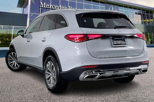 2026 Mercedes-Benz GLC 300 4MATIC