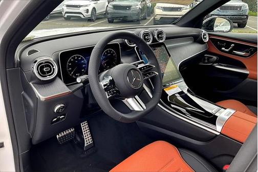 2025 Mercedes-Benz GLC 300 4MATIC
