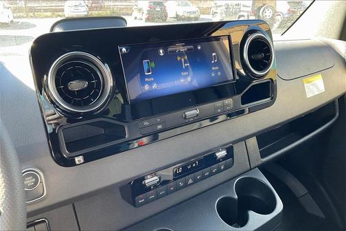 2026 Mercedes-Benz Sprinter 2500 High Roof