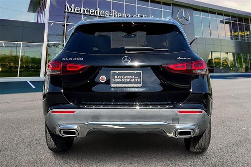 2021 Mercedes-Benz GLA 250 Base 4MATIC