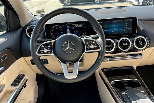 2021 Mercedes-Benz GLA 250 Base 4MATIC