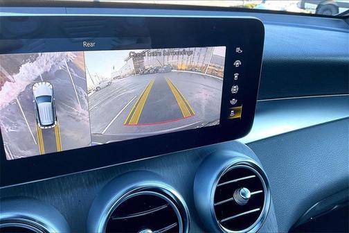 2022 Mercedes-Benz GLC 300 4MATIC