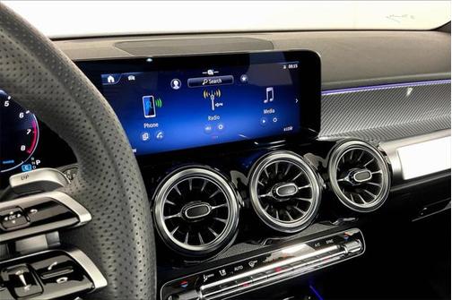 2025 Mercedes-Benz AMG GLB 35 4MATIC