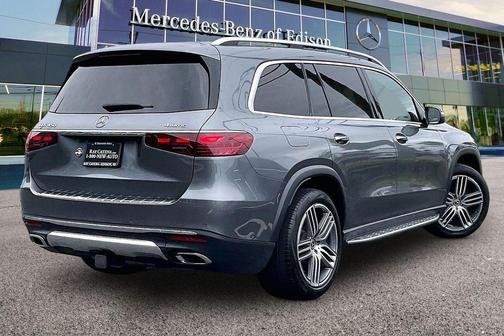 Selenite Grey Metallic 2024 Mercedes-Benz GLS 450 4MATIC