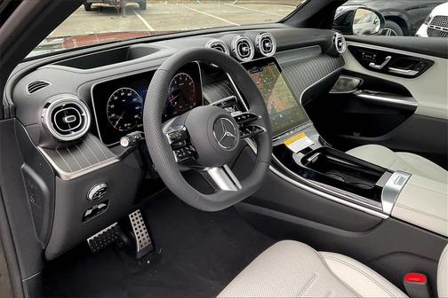 2026 Mercedes-Benz GLC 300 4MATIC