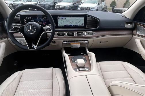 2026 Mercedes-Benz GLS 450 4MATIC