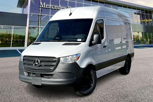 2026 Mercedes-Benz Sprinter 2500 Cargo 144 WB