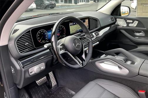 2026 Mercedes-Benz GLS 450 4MATIC