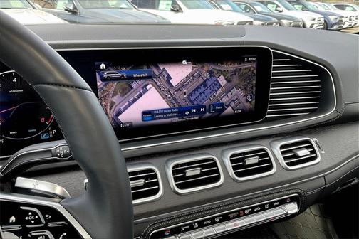 2025 Mercedes-Benz GLS 450 4MATIC