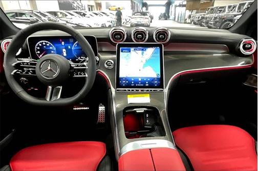 2025 Mercedes-Benz GLC 350e Base