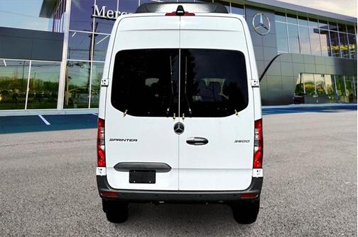 2025 Mercedes-Benz Sprinter 2500 Standard Roof