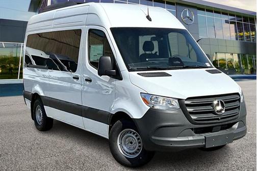 2025 Mercedes-Benz Sprinter 2500 Standard Roof