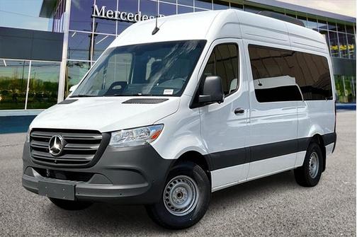 2025 Mercedes-Benz Sprinter 2500 Standard Roof