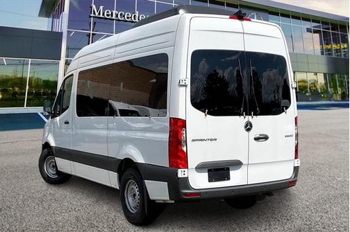 2025 Mercedes-Benz Sprinter 2500 Standard Roof