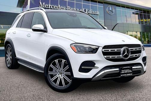 Polar White 2025 Mercedes-Benz GLE 450 4MATIC