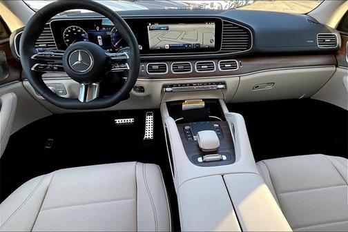 2026 Mercedes-Benz GLS 450 4MATIC