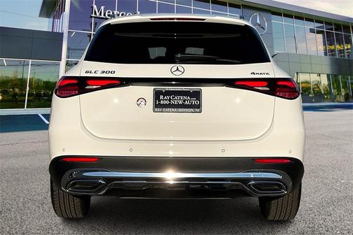 2025 Mercedes-Benz GLC 300 4MATIC