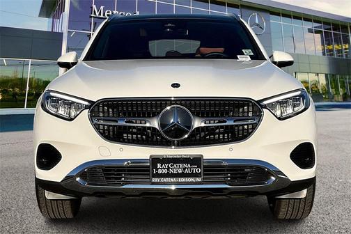 2025 Mercedes-Benz GLC 300 4MATIC