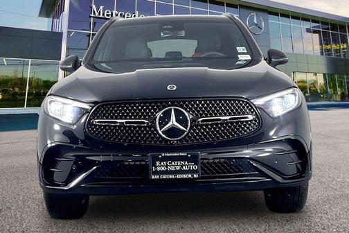2026 Mercedes-Benz GLC 300 4MATIC