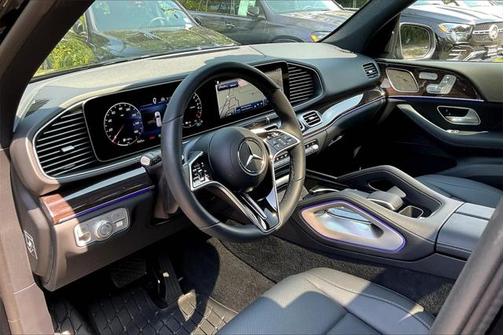 2025 Mercedes-Benz GLE 450e 4MATIC