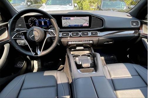2025 Mercedes-Benz GLE 450e 4MATIC