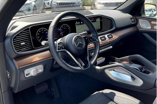2025 Mercedes-Benz GLE 450 4MATIC