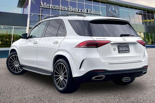 White 2023 Mercedes-Benz GLE 350 4MATIC