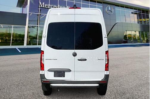 2025 Mercedes-Benz Sprinter 2500