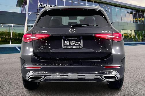 2026 Mercedes-Benz GLC 300 4MATIC