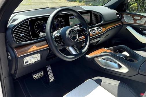 2025 Mercedes-Benz GLE 450e 4MATIC