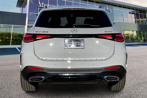 2026 Mercedes-Benz GLC 300 4MATIC