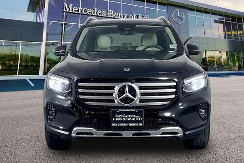 Night Black 2026 Mercedes-Benz GLB 250 4MATIC