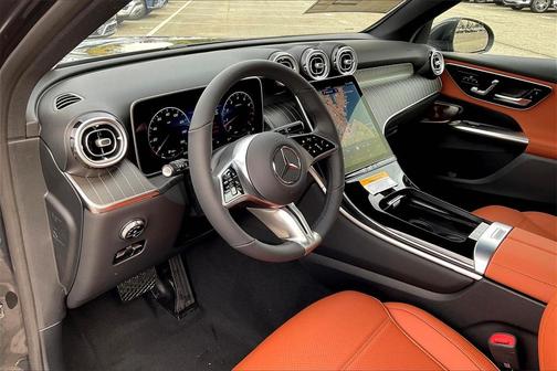 2026 Mercedes-Benz GLC 300 4MATIC