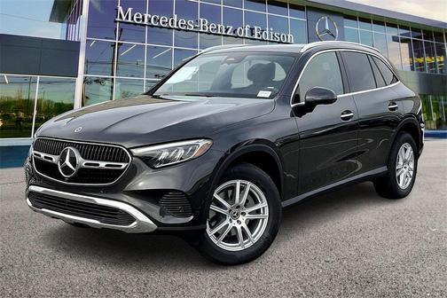 2026 Mercedes-Benz GLC 300 4MATIC
