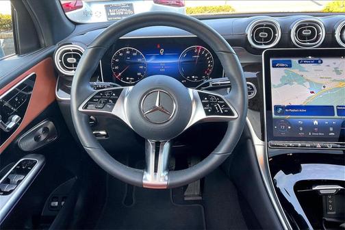 2025 Mercedes-Benz GLC 350e Base