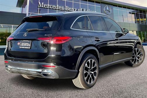 2025 Mercedes-Benz GLC 350e Base