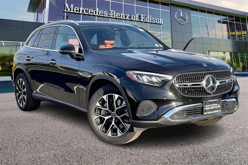 2025 Mercedes-Benz GLC 350e Base