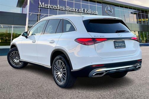2026 Mercedes-Benz GLC 300 4MATIC