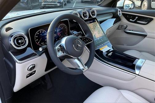 2026 Mercedes-Benz GLC 300 4MATIC