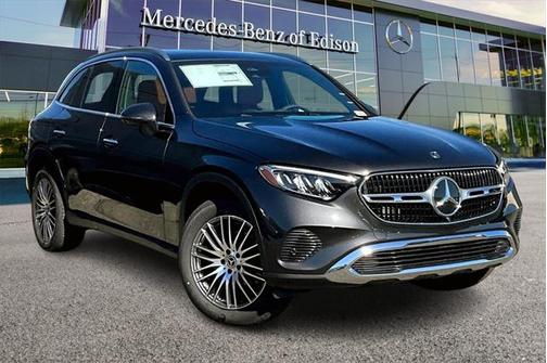 2025 Mercedes-Benz GLC 300 4MATIC