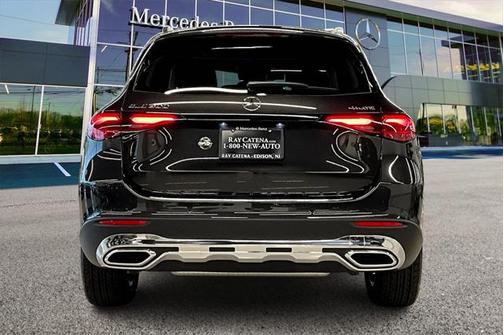 2025 Mercedes-Benz GLC 300 4MATIC