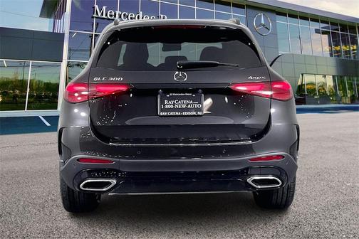 2026 Mercedes-Benz GLC 300 4MATIC