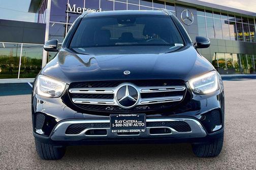 Black 2022 Mercedes-Benz GLC 300 4MATIC