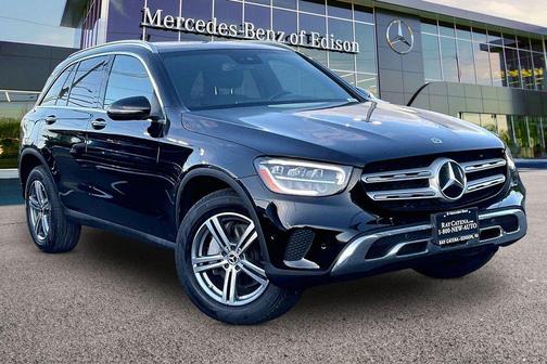 Black 2022 Mercedes-Benz GLC 300 4MATIC
