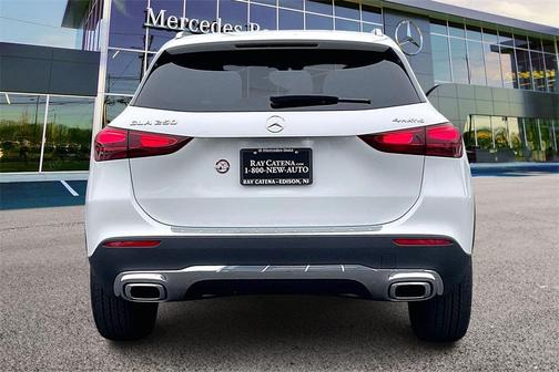 2026 Mercedes-Benz GLA 250 4MATIC