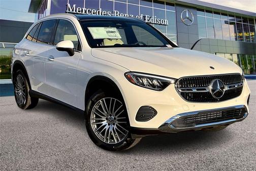 2026 Mercedes-Benz GLC 300 4MATIC