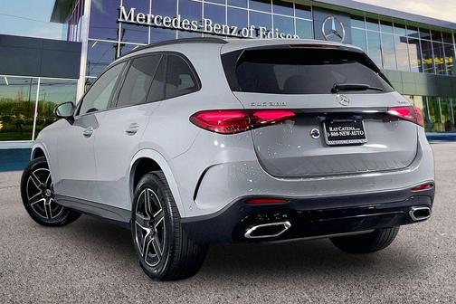 MANUFAKTUR Alpine Grey 2026 Mercedes-Benz GLC 300 4MATIC